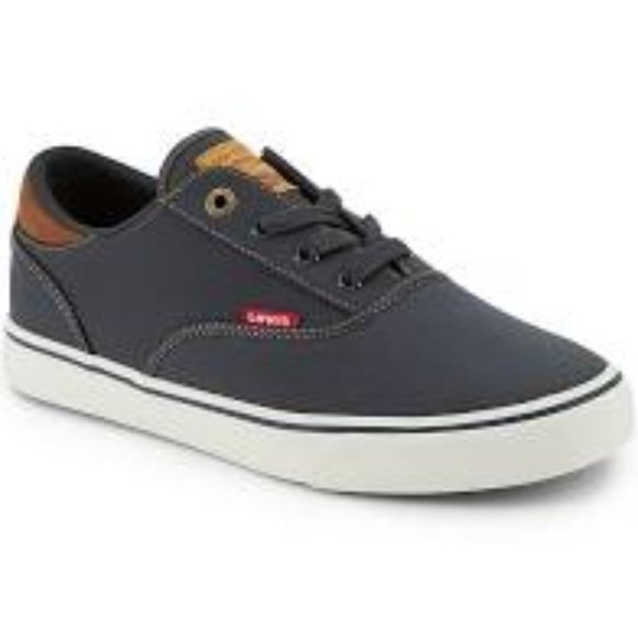 Levi's Other - LEVI'S ethan canvas sneakers NWT